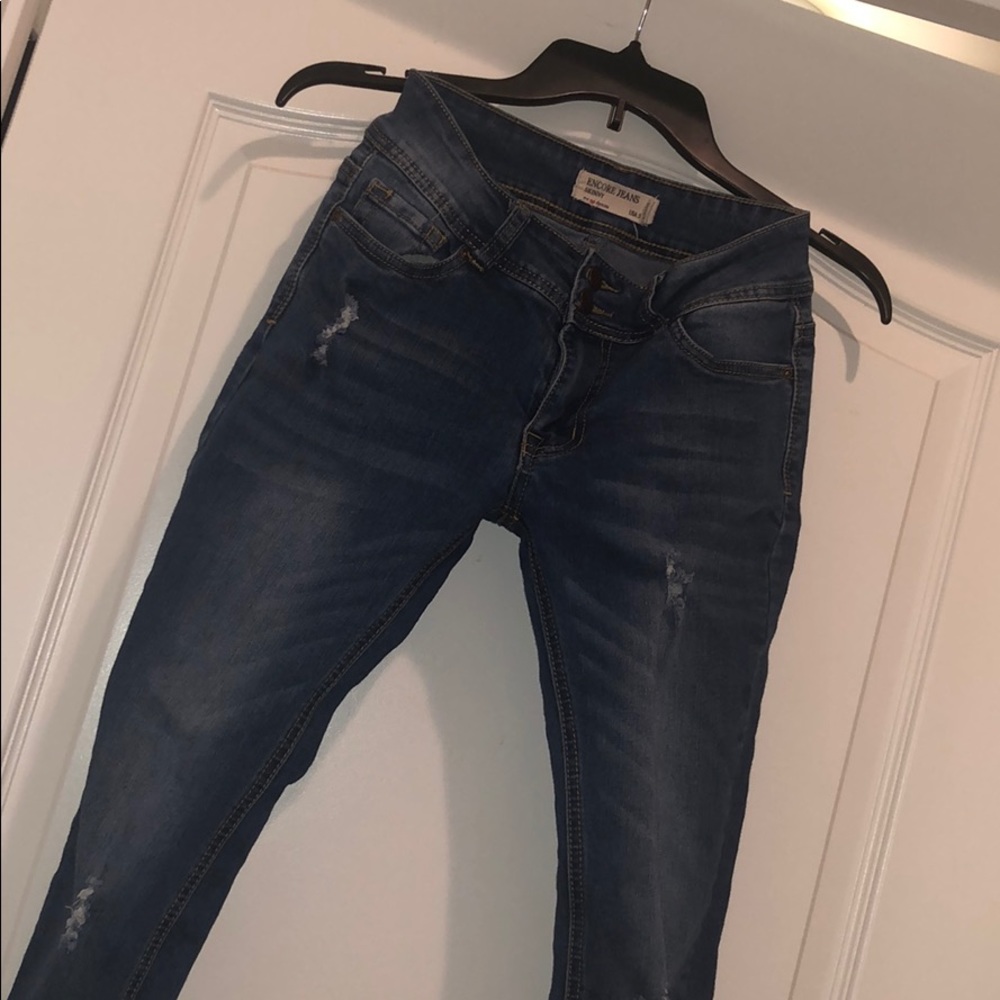 Jeans